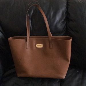 Micheal Kors bag